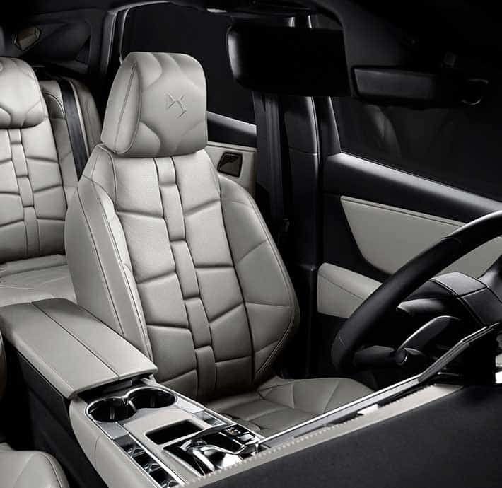 confort-SUV-voiture-premium-luxe-DS-7-ds-store-valence-drome-ardeche