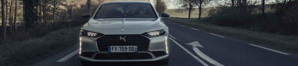 Comment demander un certificat d'immatriculation pour une voiture d'occasion de luxe ? -1